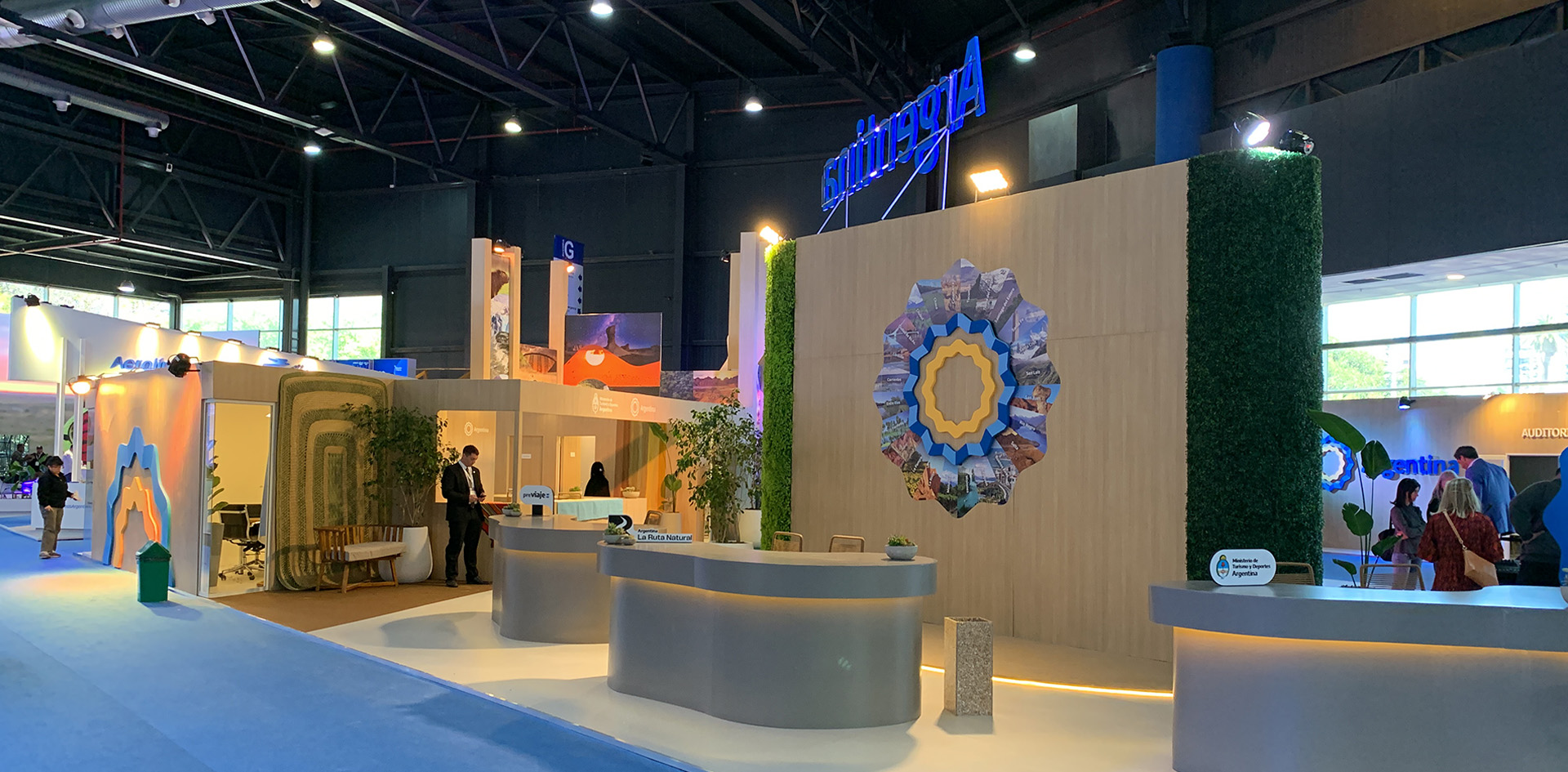 Stand design 1